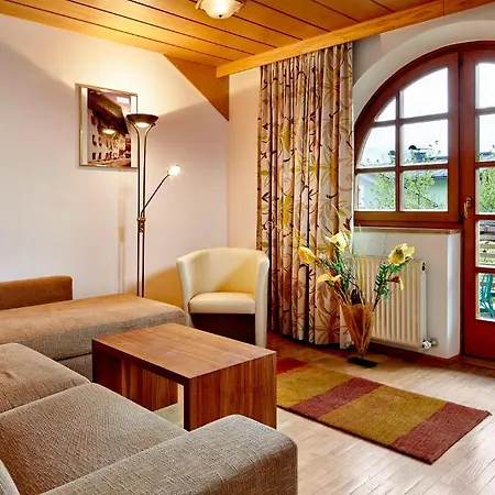 Appartements Am Stadtpark Zell Am See Exterior photo
